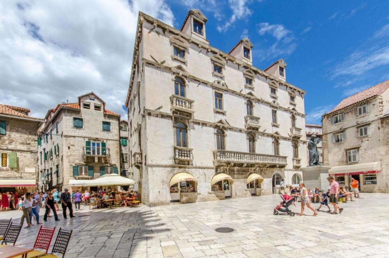 Stone Pearl Heritage Luxury Suite Split Extérieur photo