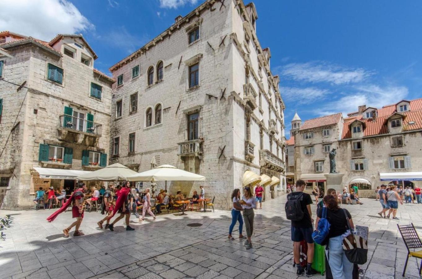 Stone Pearl Heritage Luxury Suite Split Extérieur photo
