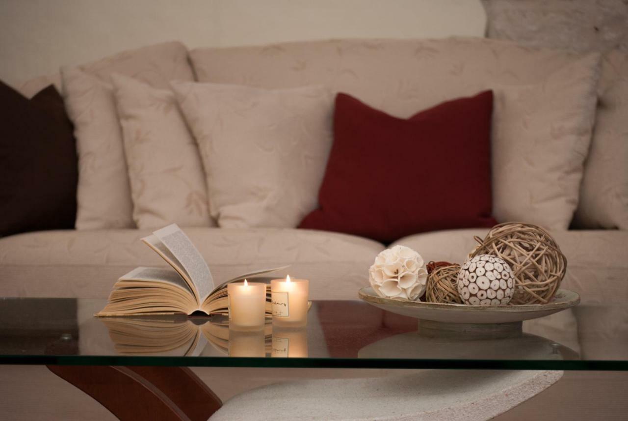 Stone Pearl Heritage Luxury Suite Split Extérieur photo